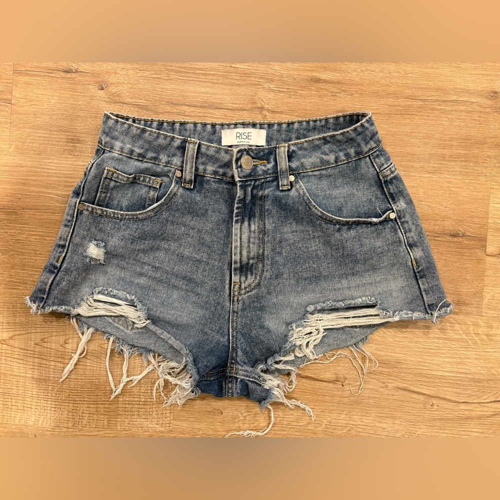 Rise Supply Co Distressed Denim Shorts Size 9